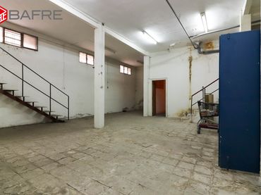 Local comercial en venda a Calle Garmur