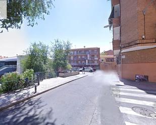 Vista exterior de Pis en venda en  Madrid Capital amb Jardí privat, Balcó i Piscina comunitària