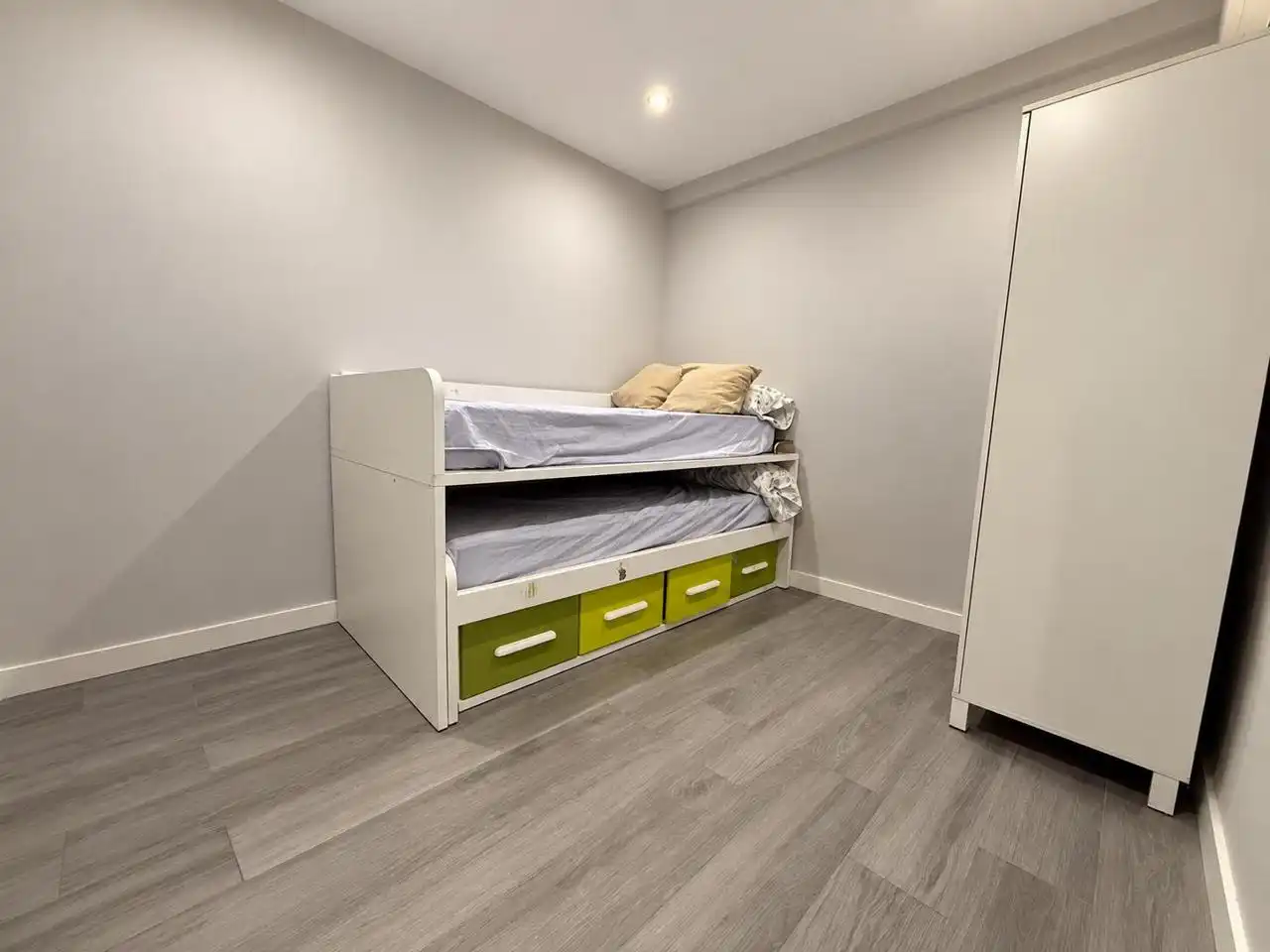 Schlafzimmer von Wohnung zur Miete in Fuencarral - El Pardo