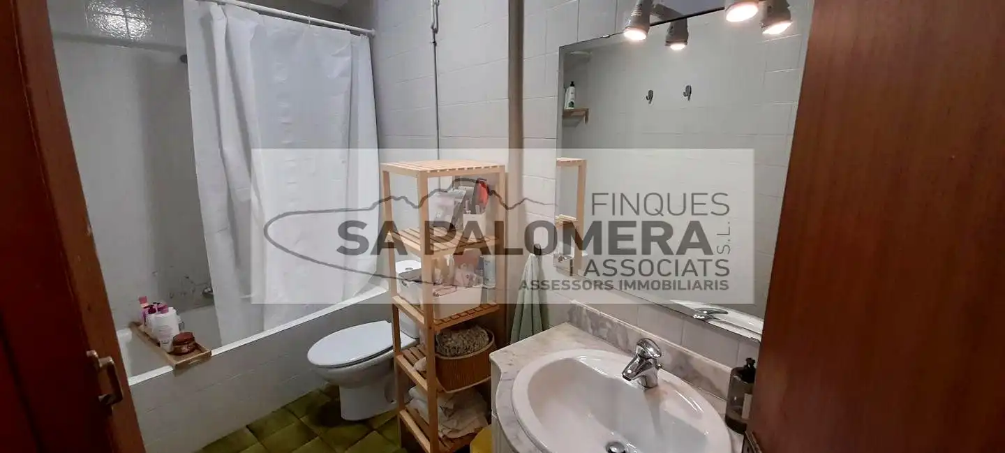 Bathroom of Houses for sale in Blanes  with Heating, Private garden and Parquet flooring