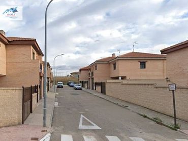 Maison avec jardin à vendre à Calle VALLE INCLAN