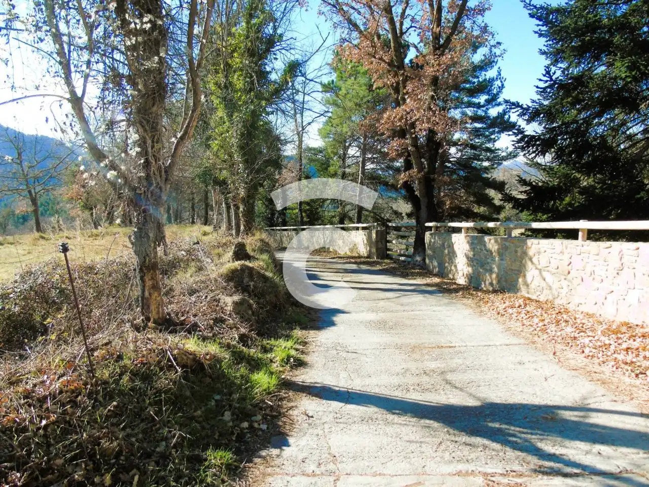 Finca rústica en venda en Les Llosses amb Calefacció, Jardí privat i Parquet