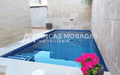 Swimming pool of House or chalet for sale in Sant Cugat del Vallès  with Heating, Private garden and Swimming Pool