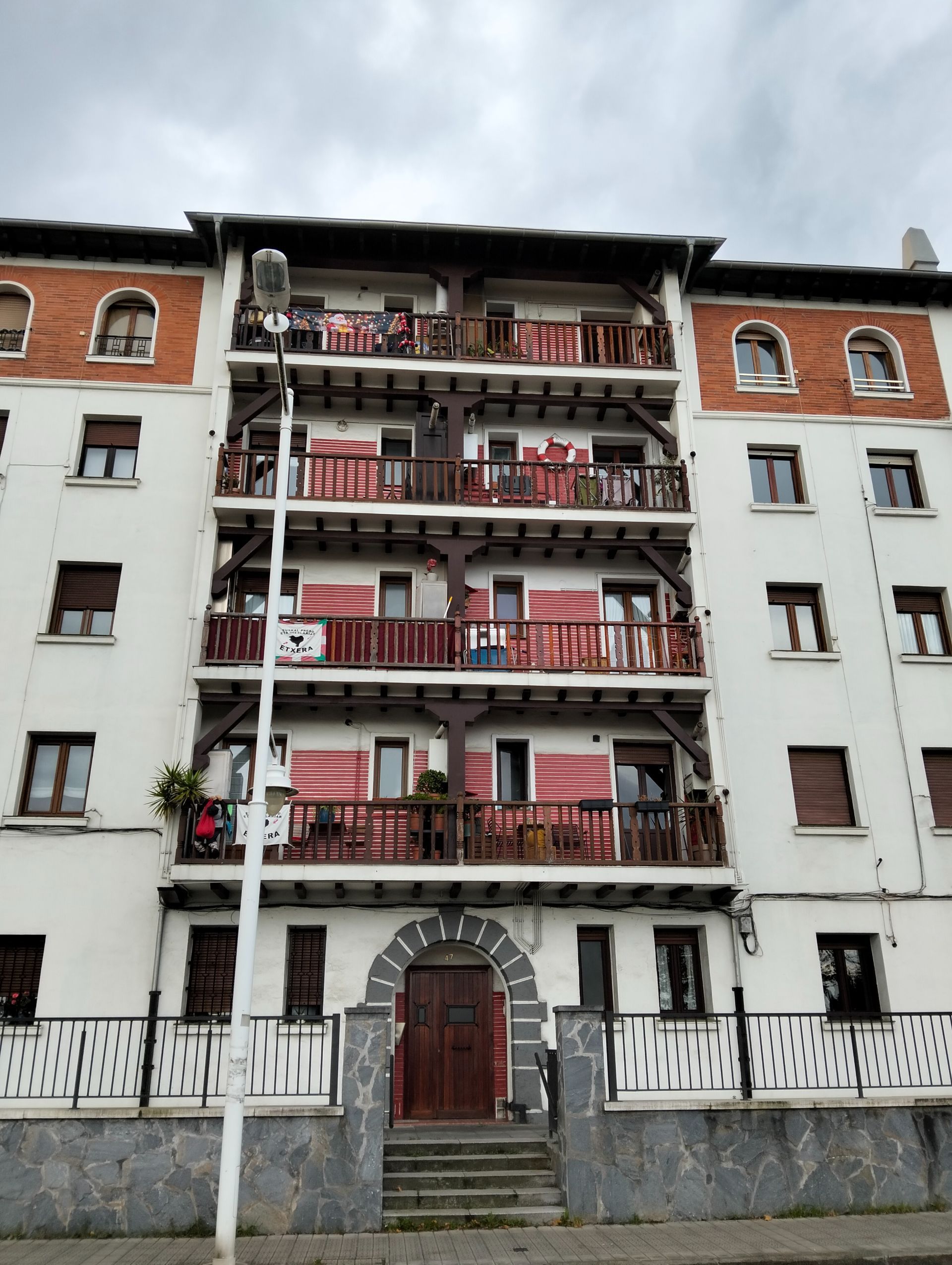 Balcony of Flat for sale in Santurtzi   with Terrace