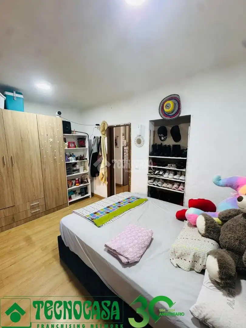 Habitación de Piso en venta en Toledo con Calefacción y Balcón