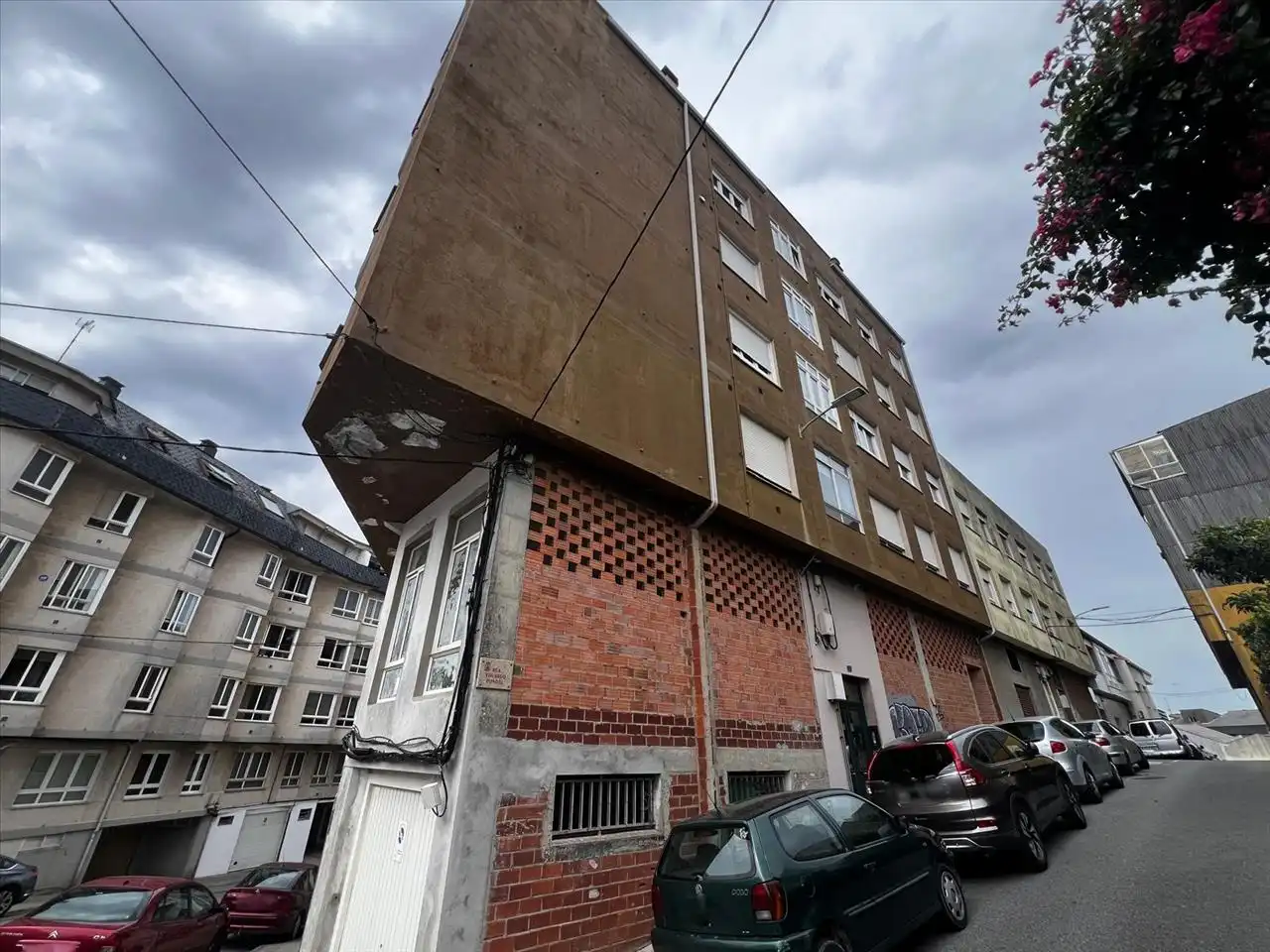 Außenansicht von Wohnung zum Verkauf in Ribeira