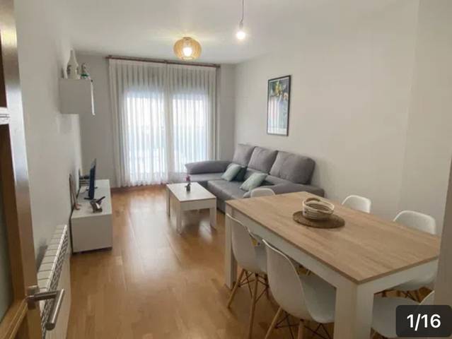 Piso en Venta en Rúa de Madrid en Sanxenxo pueblo