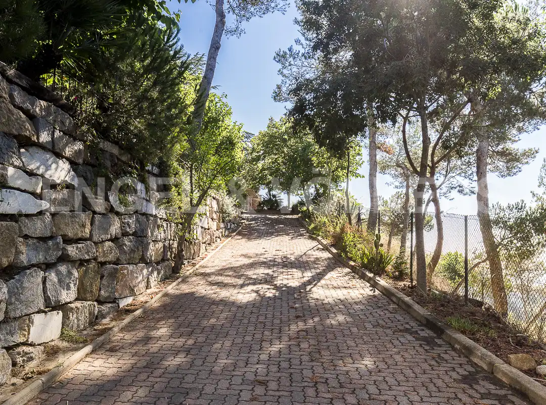 Exterior view of Houses for sale in Barcelona  with Heating, Private garden and Parquet flooring
