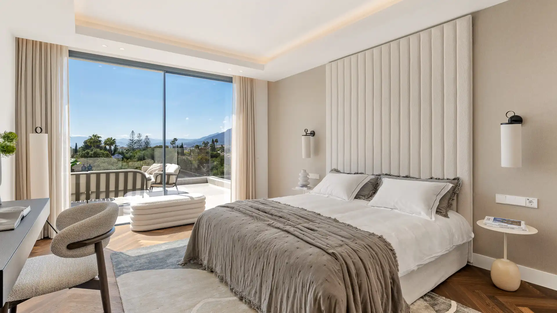 Habitación de Casa o chalet en venta en Marbella con Aire acondicionado, Jardín privado y Terraza