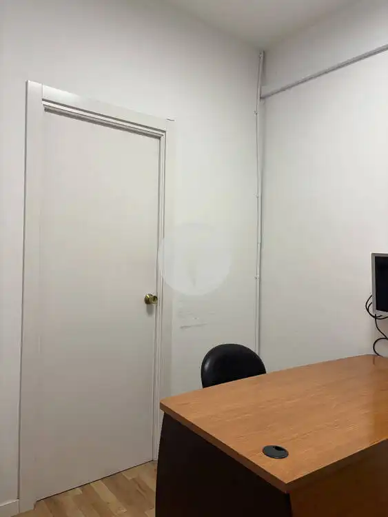 Local comercial en venda a Les Corts, imagen 10