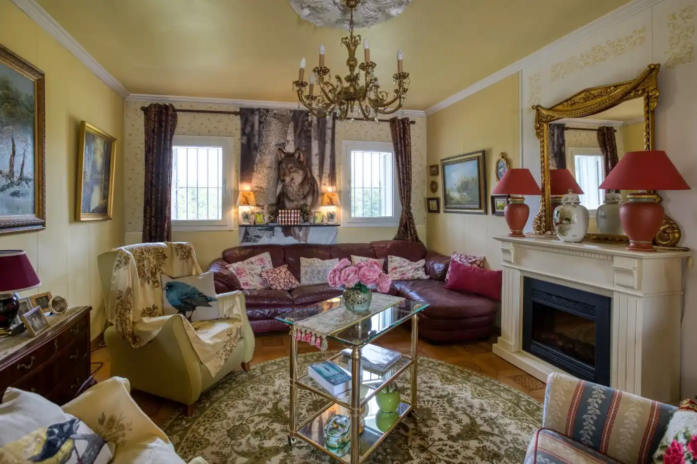 Wohnzimmer von Country house zum Verkauf in Sant Pere Pescador mit Privatgarten