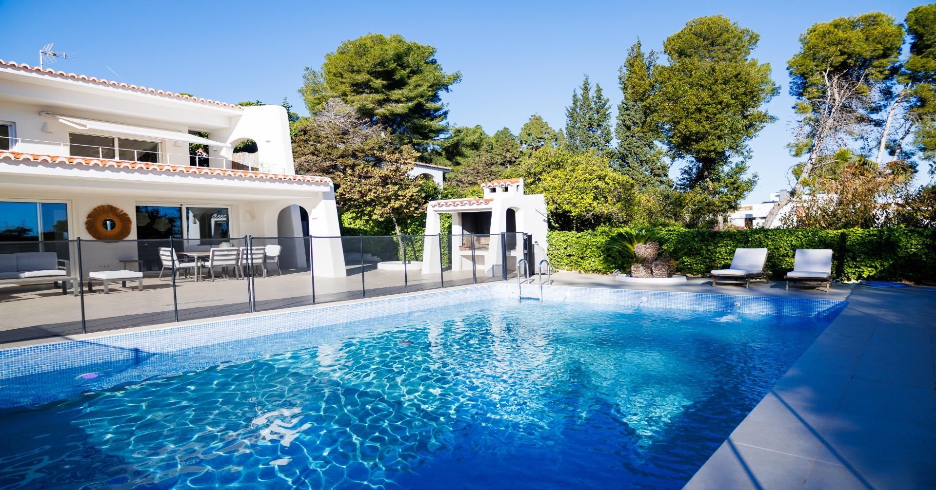 Piscina de Casa o xalet en venda en Picassent amb Aire condicionat, Calefacció i Jardí privat