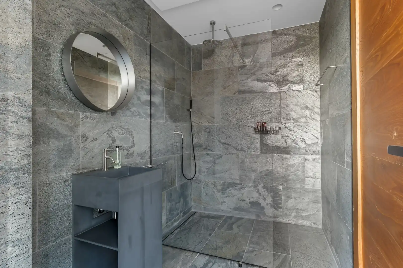 Baño de Casa o chalet en venta en Esplugues de Llobregat con Aire acondicionado, Calefacción y Terraza