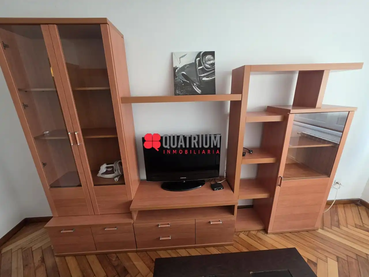 Flat for rent in Avenida de Rosalía de Castro, Ensanche - Sar