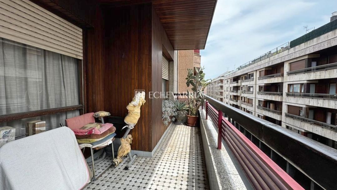 Vista exterior de Piso en venta en Getxo  con Terraza