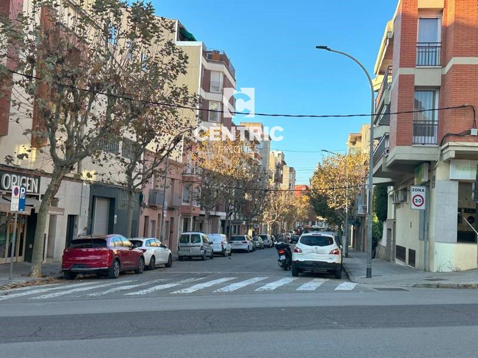 House or chalet for sale in Vallparadís - Antic Poble de Sant Pere