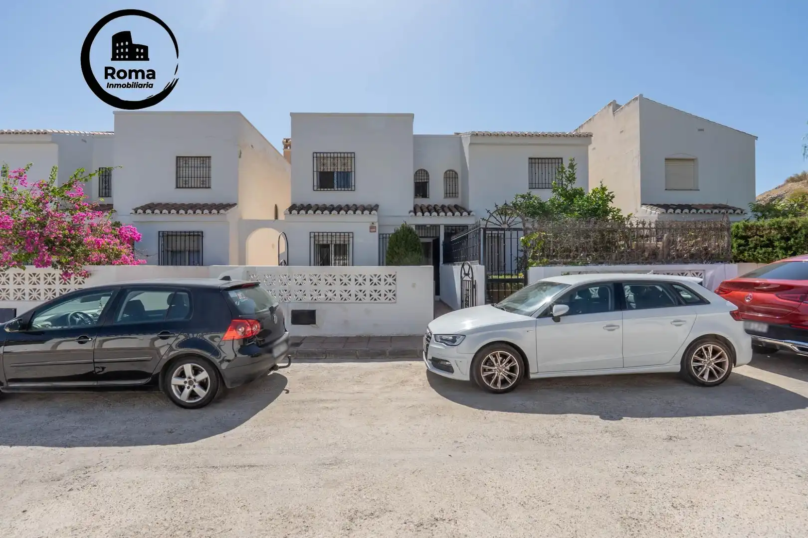 Exterior view of Houses for sale in Almuñécar  with Community pool