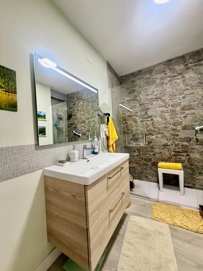 Baño de Piso en venta en Málaga con Calefacción y Terraza