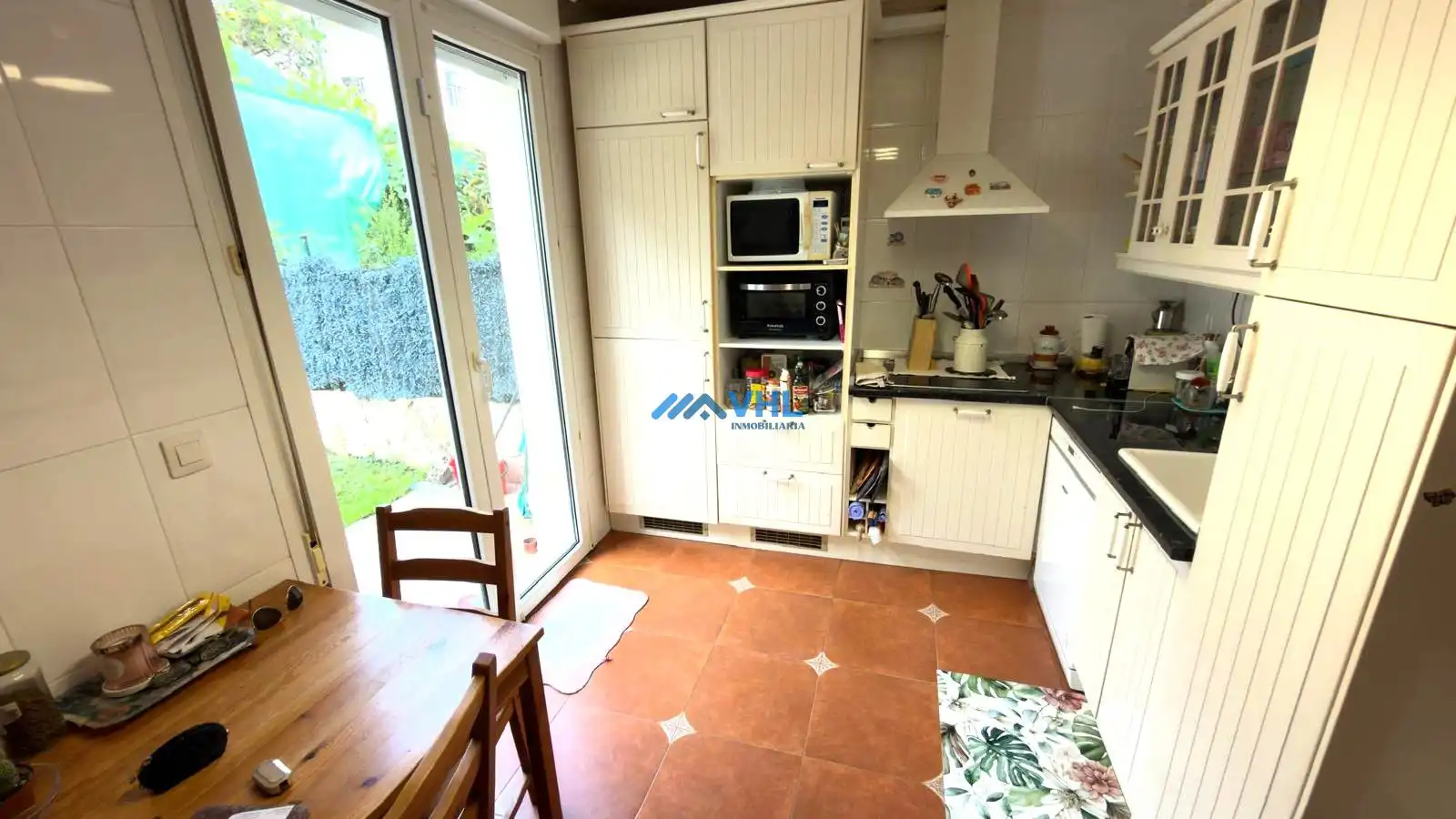 Wohnung mit Terrasse zum Verkauf in Barrio Mioño, imagen 3