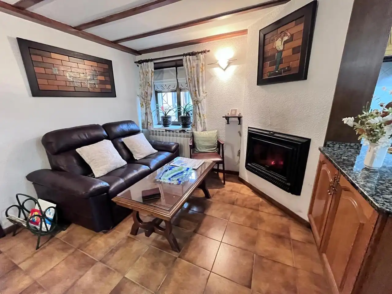 Living room of Houses for sale in Vitoria - Gasteiz  with Heating, Private garden and Storage room