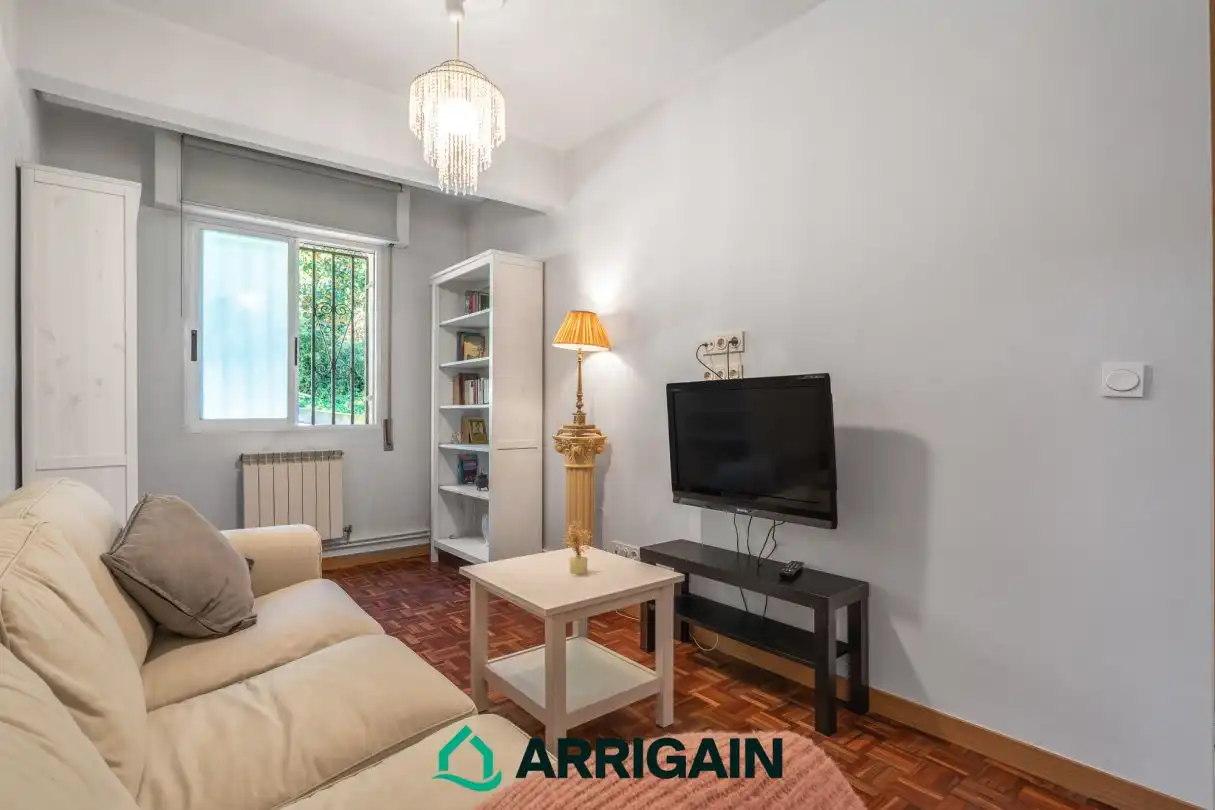 Schlafzimmer von Wohnung zum Verkauf in Donostia - San Sebastián  mit Heizung, Privatgarten und Balkon