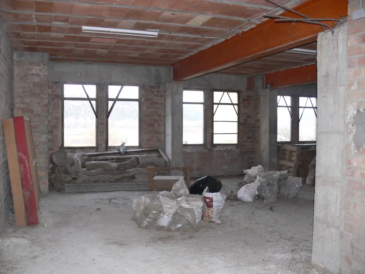 Edifici en venda en Artesa de Segre