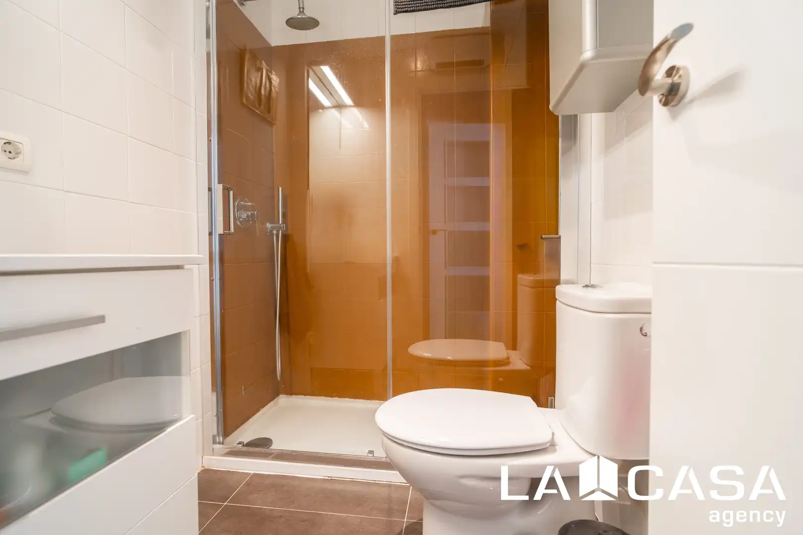 Baño de Piso en venta en Dos Hermanas con Aire acondicionado