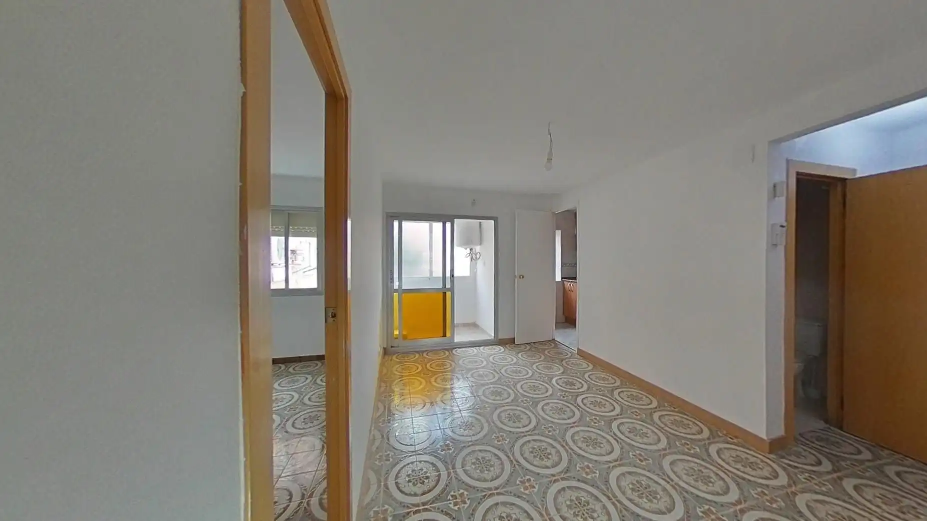 Piso en venta en Calle Joaquín Puig I Pidemunt, imagen 2