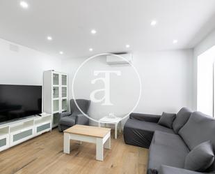 Sala d'estar de Pis de lloguer en  Barcelona Capital amb Aire condicionat i Terrassa