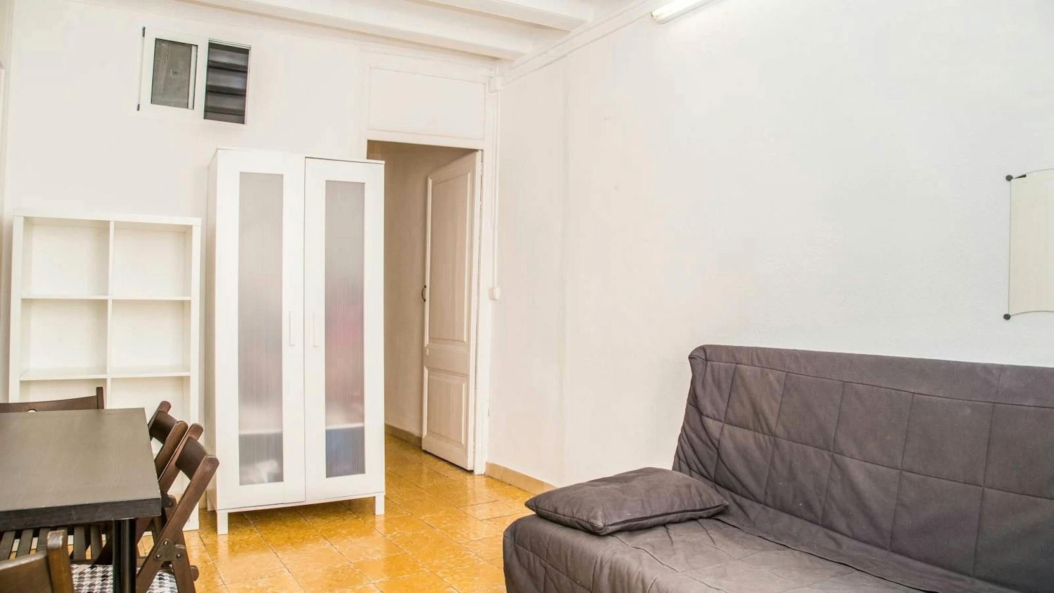 Bedroom of Flat to share in  Barcelona Capital  with Furnished and Washing machine
