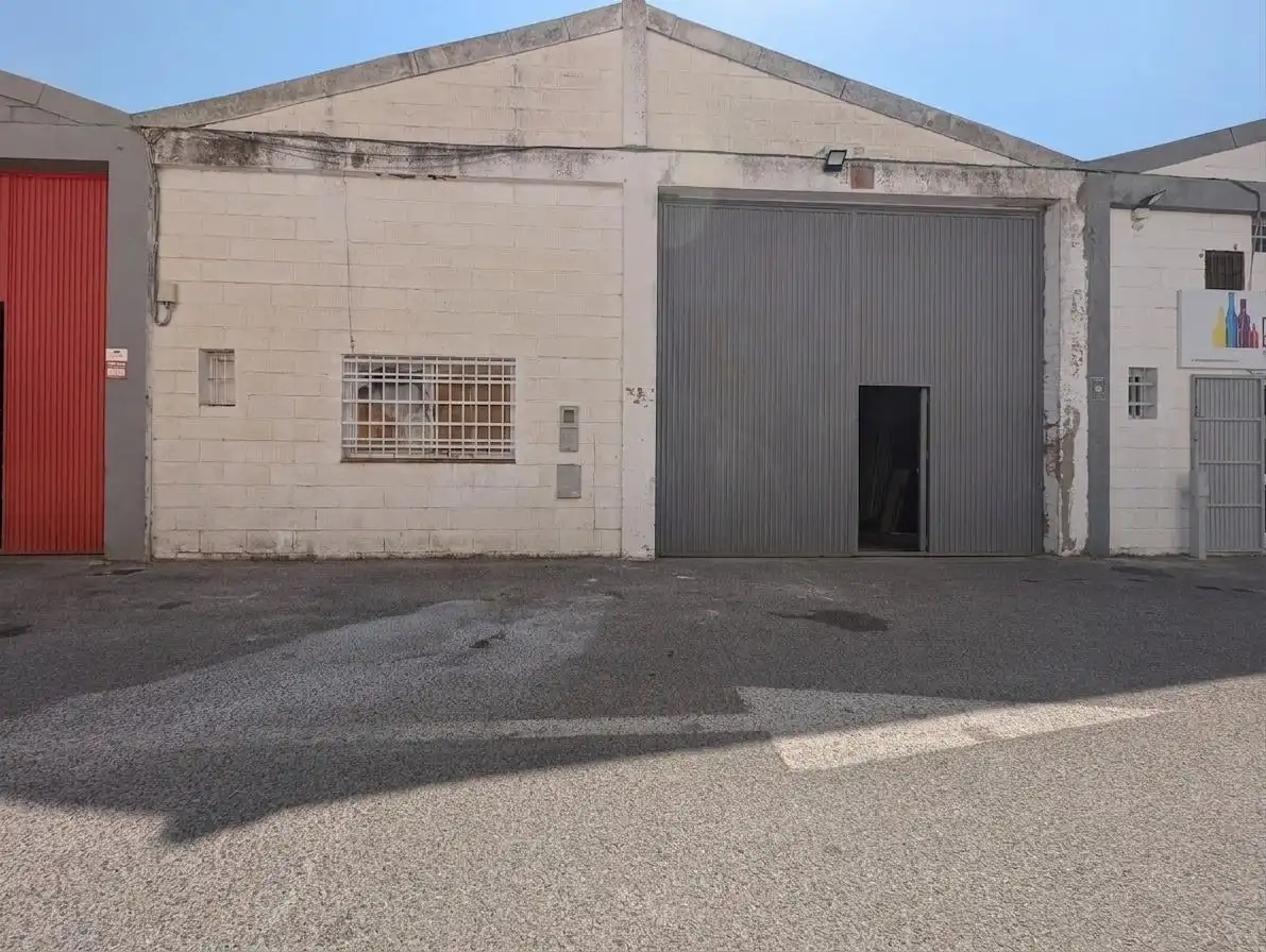 Industrial building for sale in San Pablo - Santa Justa, imagen 2