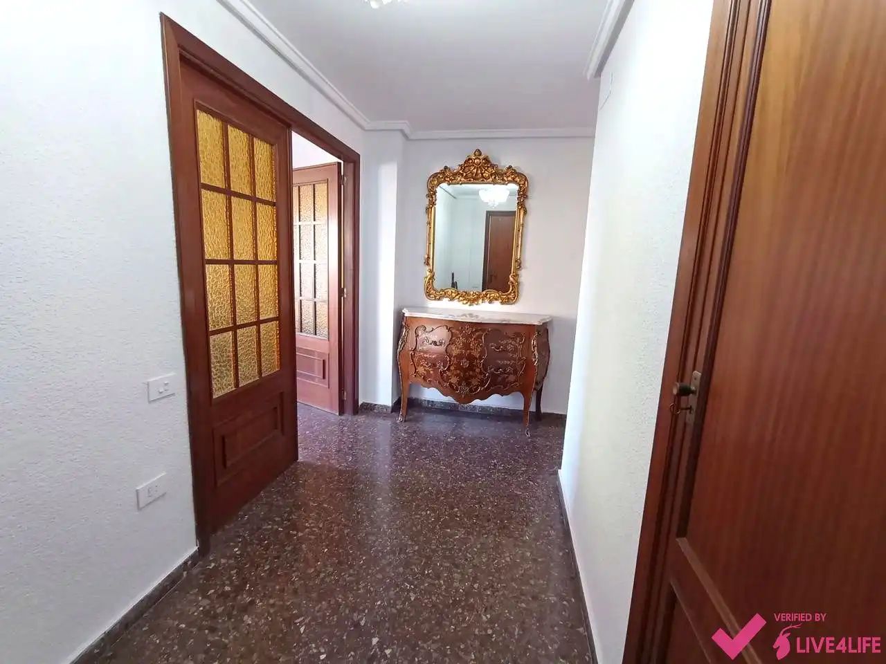 Piso de alquiler en Valencia con Aire acondicionado, Terraza y Amueblado