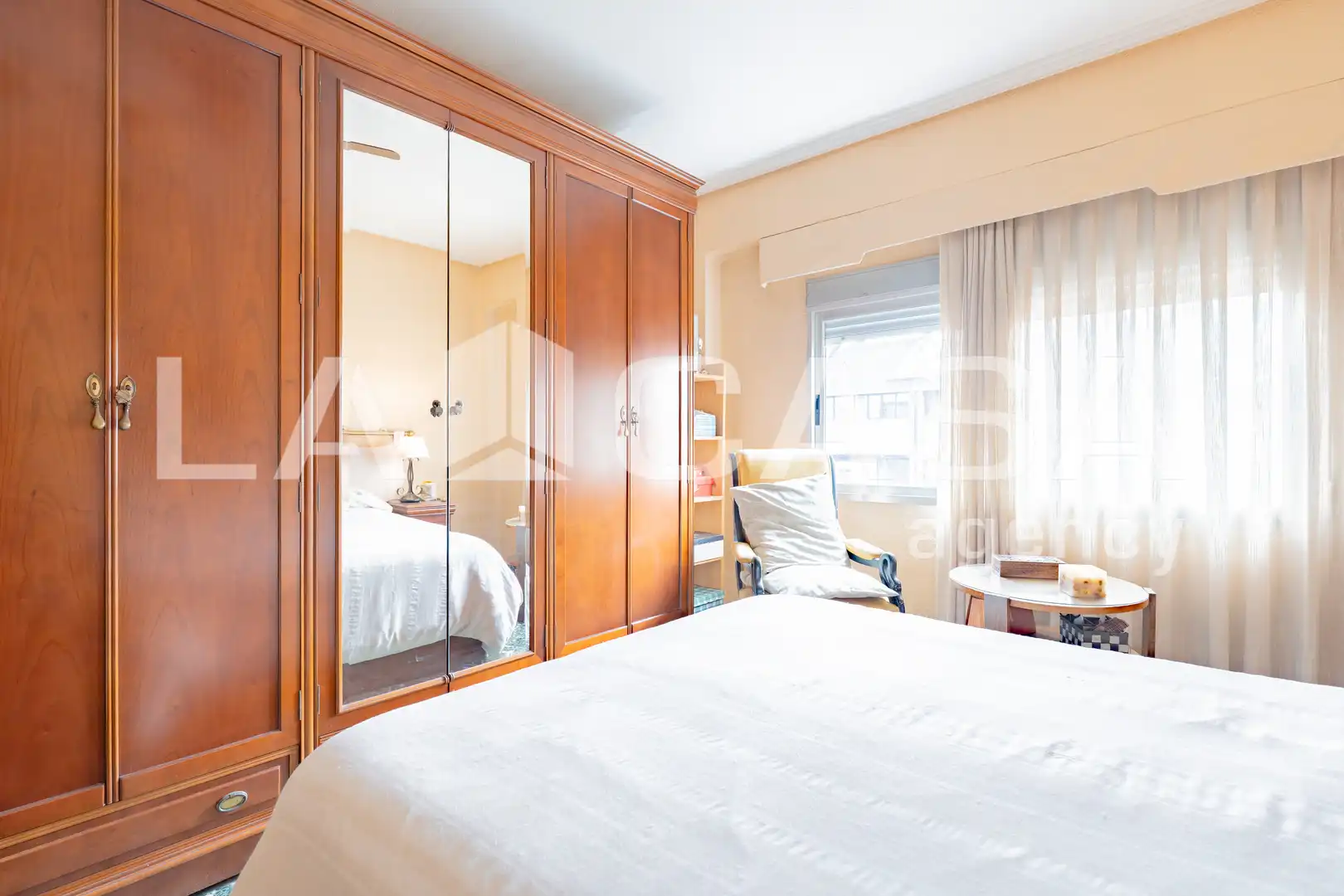 Bedroom of Flat for sale in Valencia  with Balcony