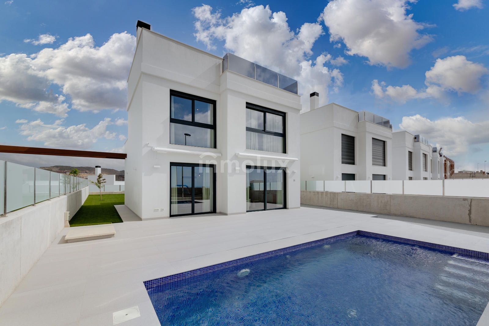 Vista exterior de Casa o chalet en venta en Mutxamel con Terraza y Piscina