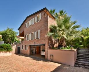 Vista exterior de Casa o xalet en venda en Sant Pol de Mar amb Aire condicionat, Jardí privat i Terrassa