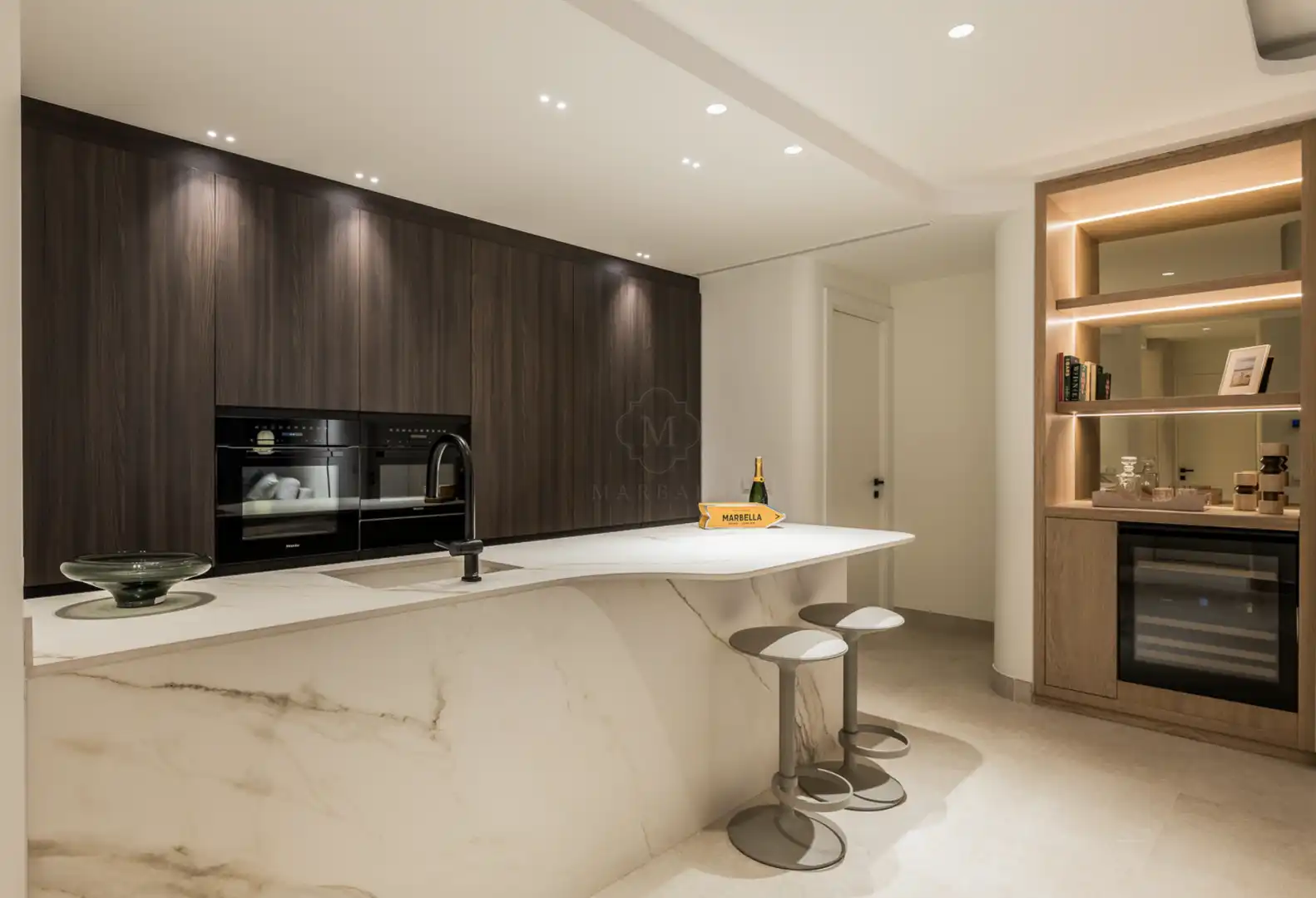 Cocina de Ático en venta en Estepona con Terraza, Piscina y Amueblado
