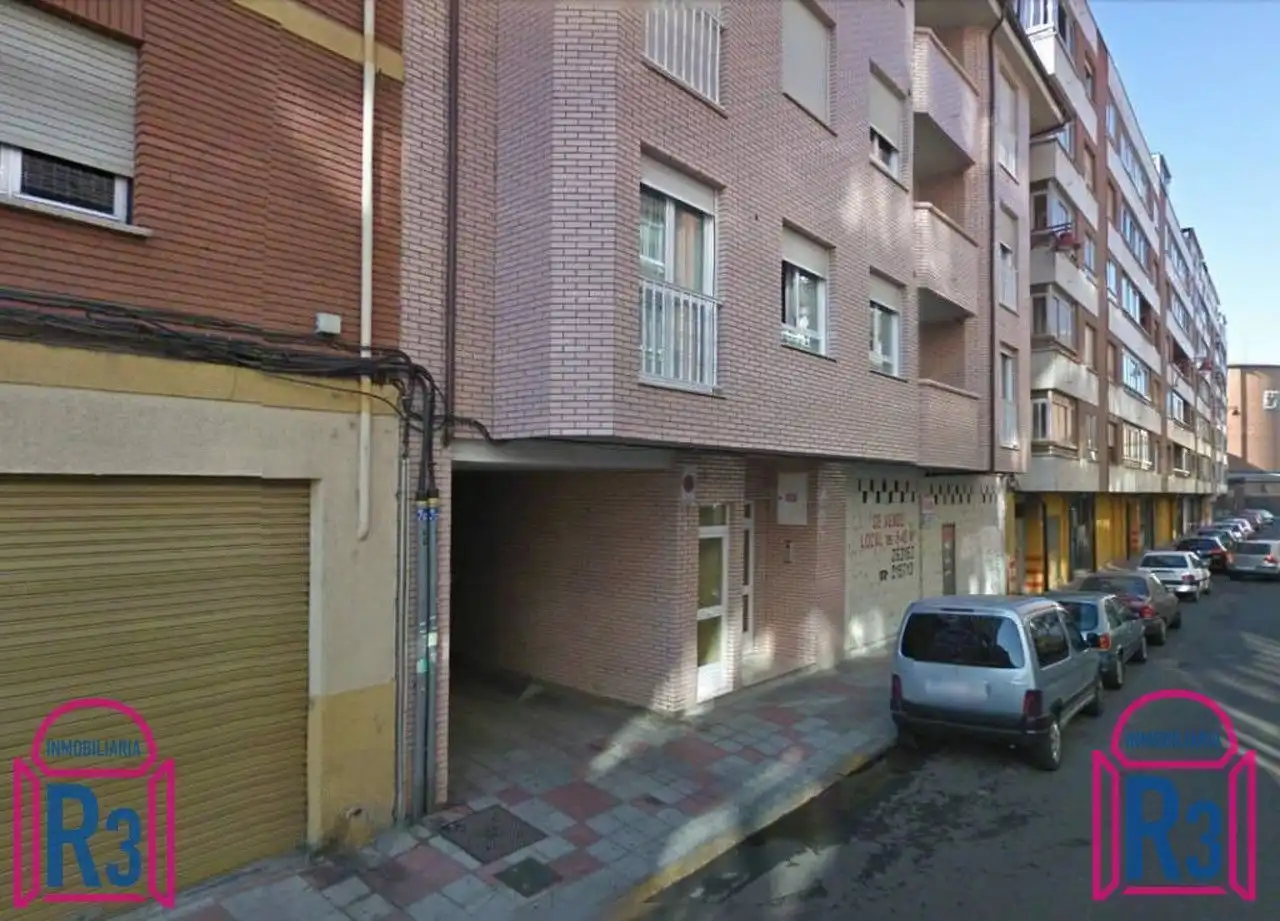Local comercial en venda a El Ejido- Santa Ana