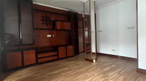 Photo 5 of Flat for sale in Iparragirre Etorbidea, Capitán Mendizabal - La Sardinera, Santurtzi