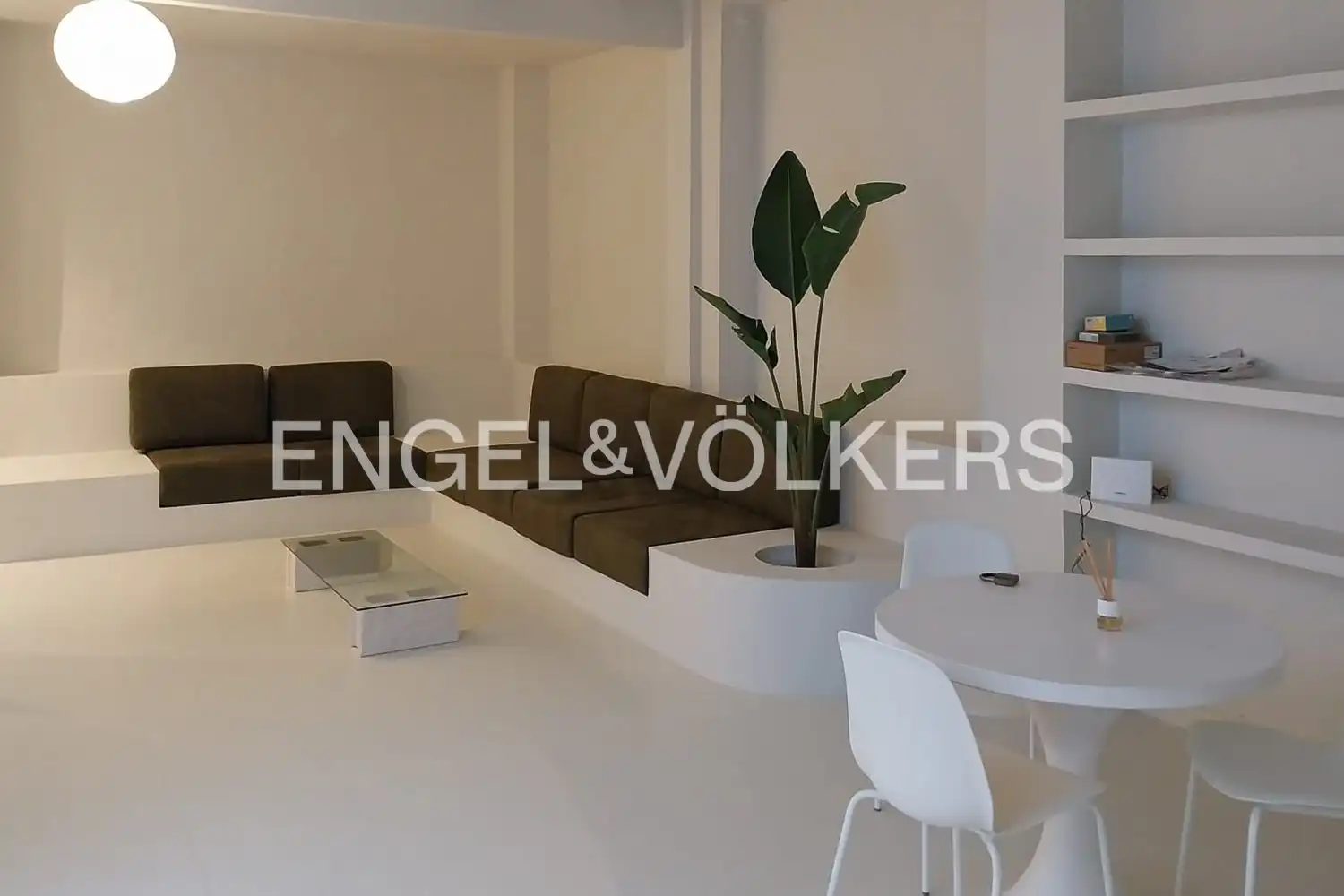 Sala d'estar de Pis de lloguer en Valencia amb Calefacció