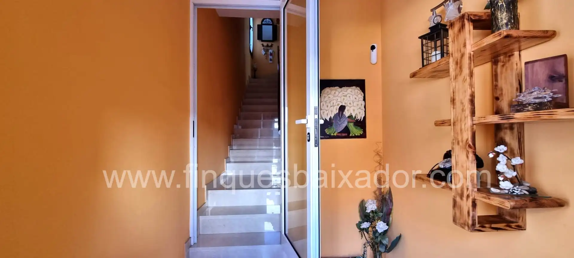 Terraced house with terrace for sale in N/A, imagen 2
