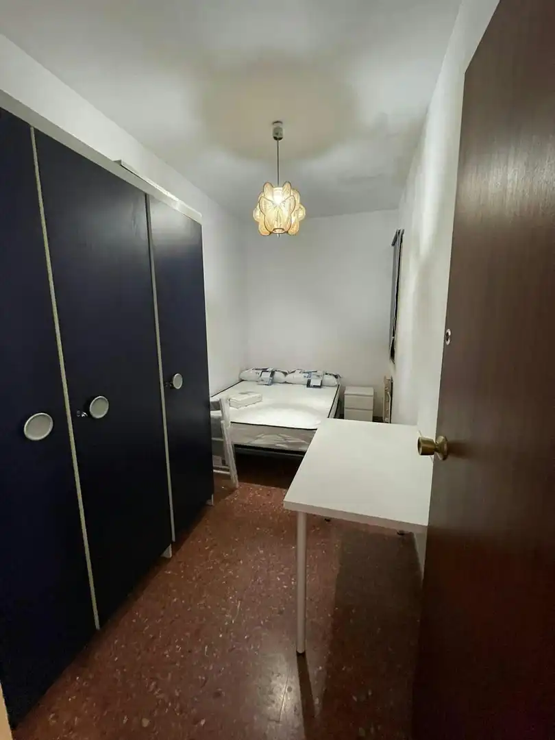Habitación de Piso para compartir en Barcelona con Aire acondicionado, Calefacción y Lavadora