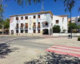 Vista exterior de Casa o xalet de lloguer en Fuente Vaqueros amb Aire condicionat, Terrassa i Balcó