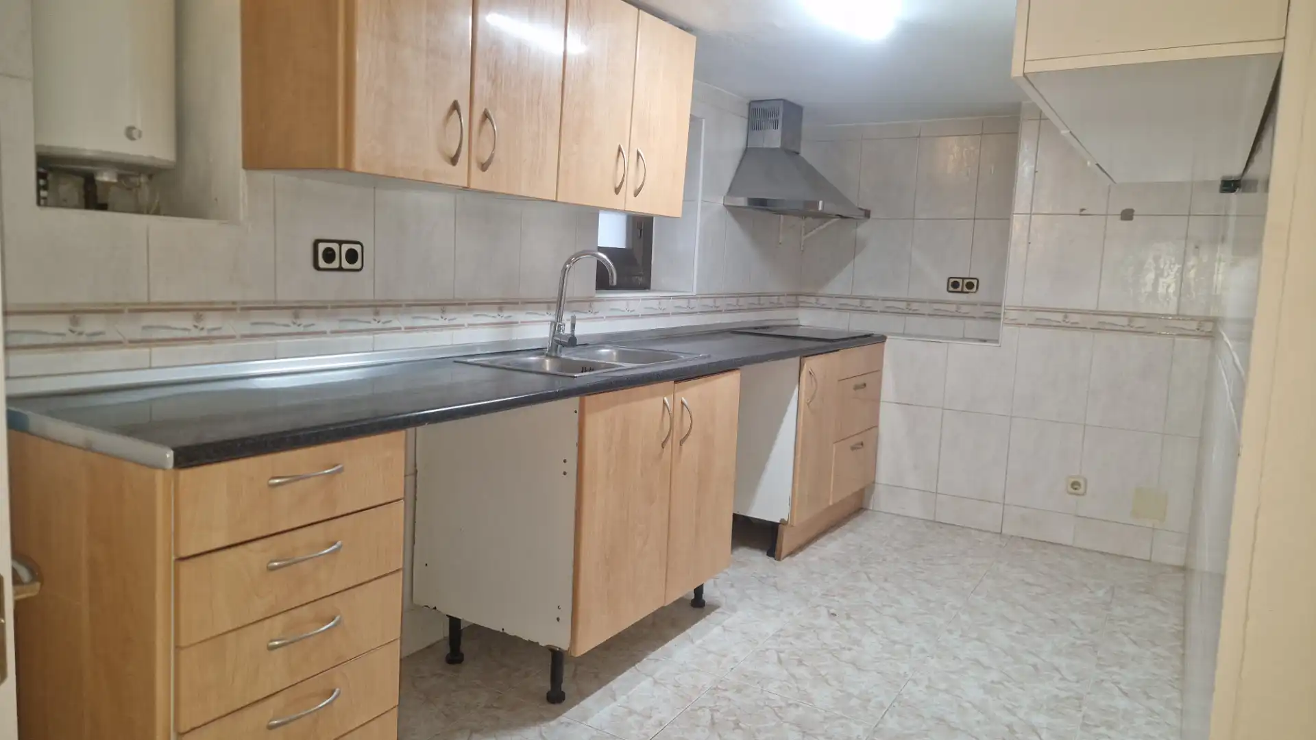 Cocina de Apartamento en venta en Castelldefels con Aire acondicionado y Alarma