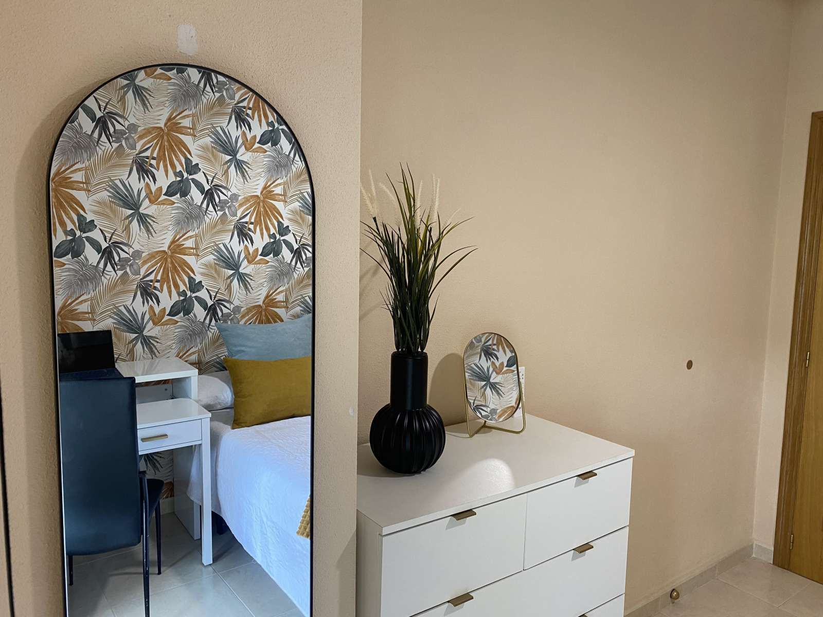 Dormitori de Apartament per a compartir en Villajoyosa / La Vila Joiosa amb Aire condicionat i Terrassa
