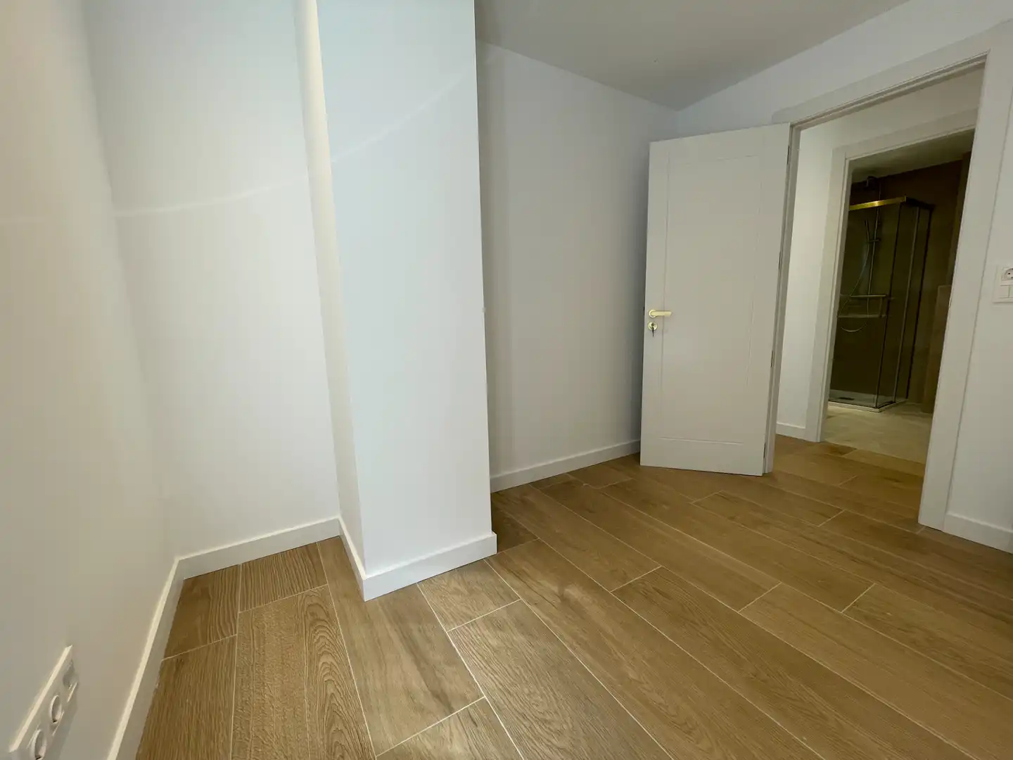 Piso con terraza en venta en Calle Navasfrías, imagen 27