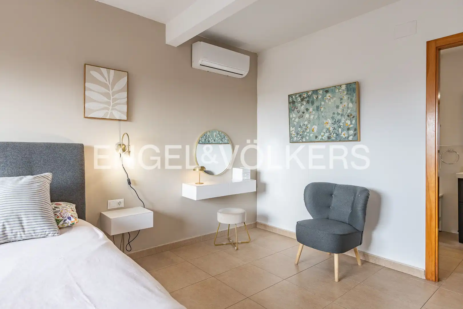 Habitación de Casa o chalet en venta en Vallirana con Aire acondicionado, Calefacción y Terraza