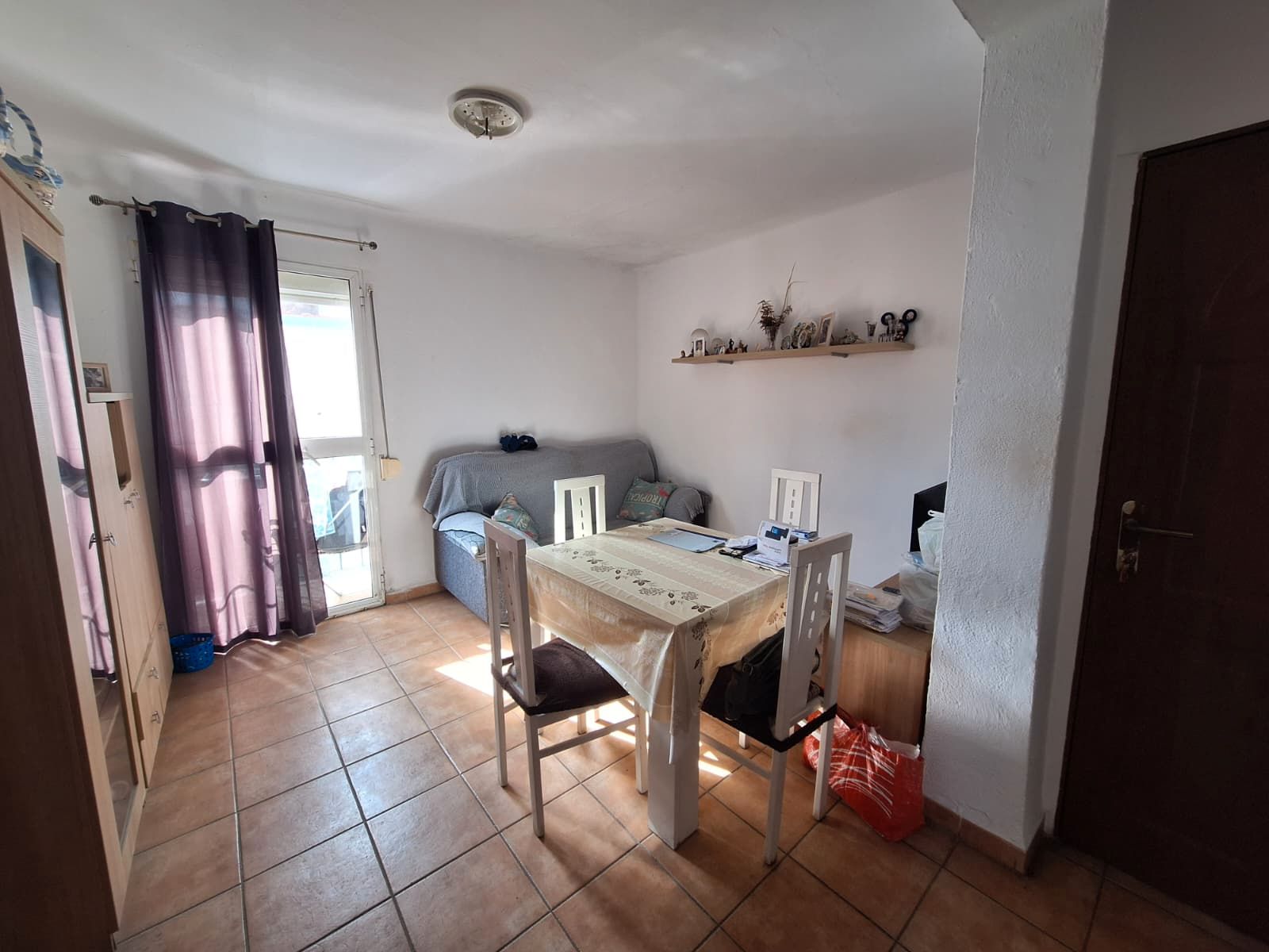 Sala d'estar de Pis en venda en La Línea de la Concepción amb Moblat, Forn i Rentadora