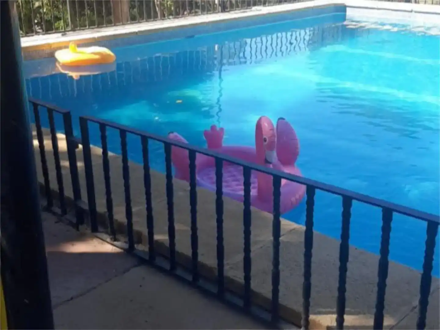 Piscina de Piso en venta en Roquetas de Mar con Aire acondicionado, Jardín privado y Piscina