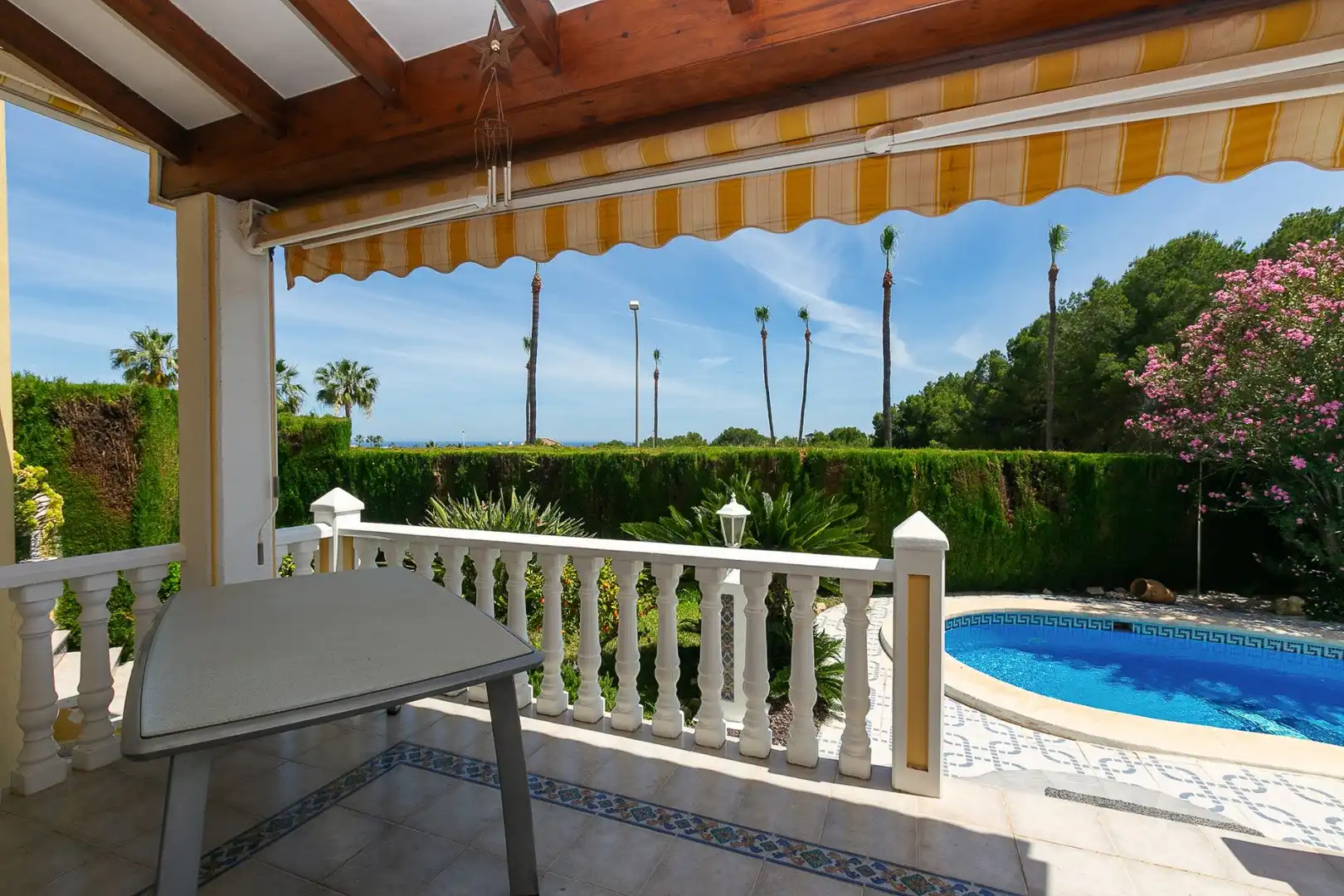 Chalet con piscina en venta en Calle canal de panama, imagen 6