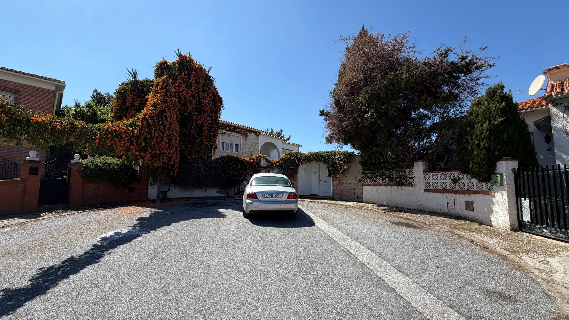 Vista exterior de Casa o xalet en venda en Alhaurín de la Torre